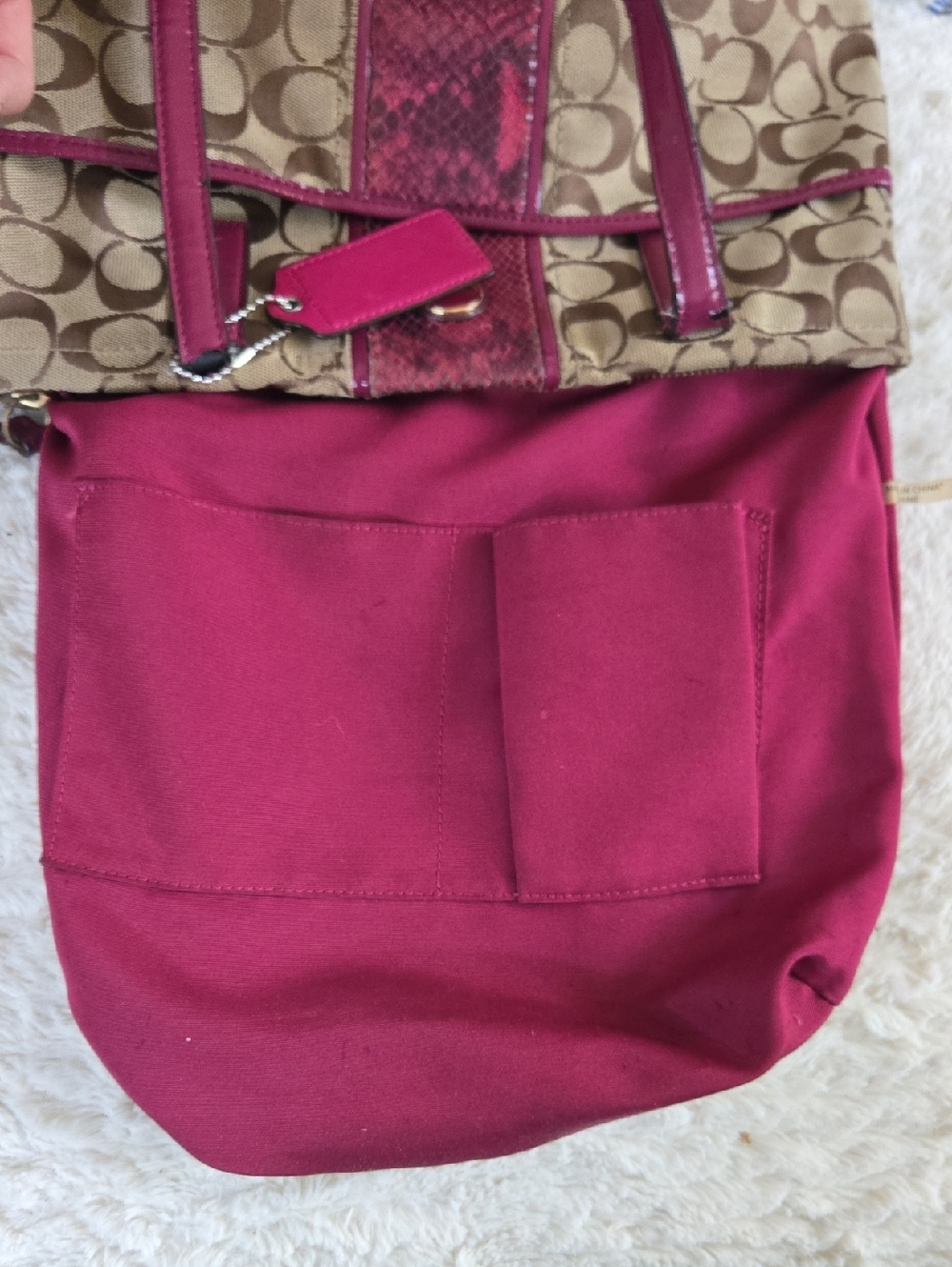 Coach Signature Canvas Tote with Fuchsia Leather Trim - Picture 8 of 12